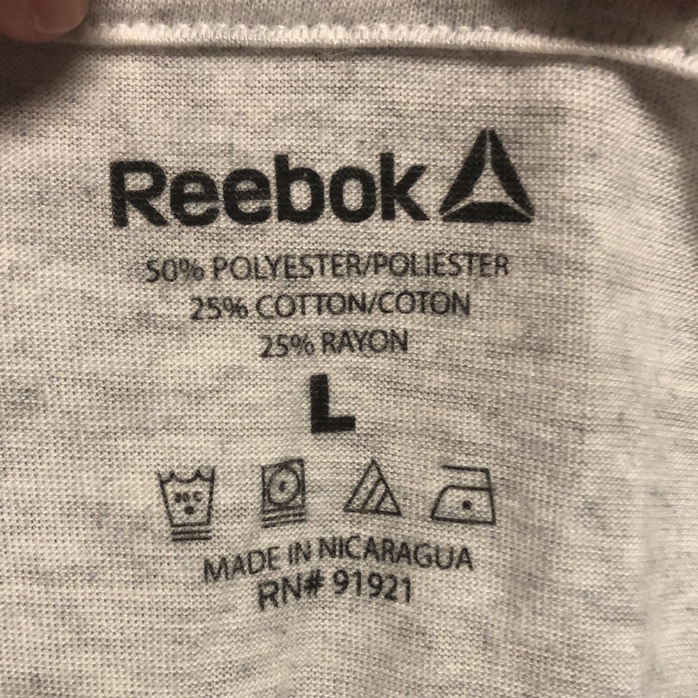 🔹 4 for $30 Reebok UFC Tee - Picture 4 of 6